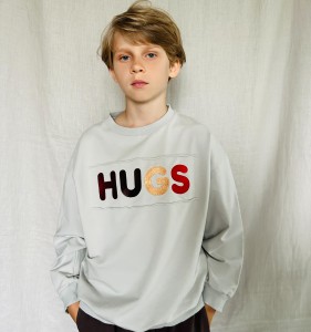 hugs1.jpg