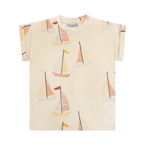 BOAT YELLOW _ T-SHIRT.jpg