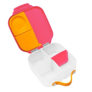 mini lunchbox strawbery2.jpg