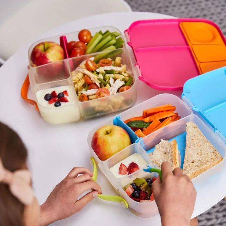 lunchbox blue3.jpg
