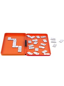 domino1.jpg