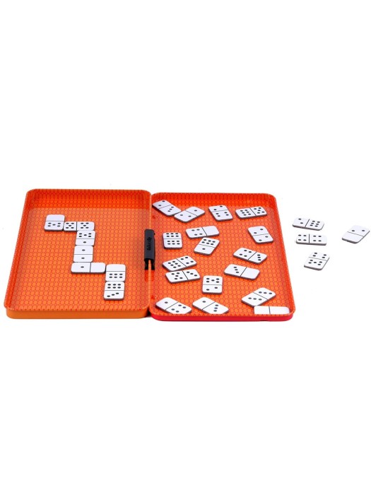 domino1.jpg