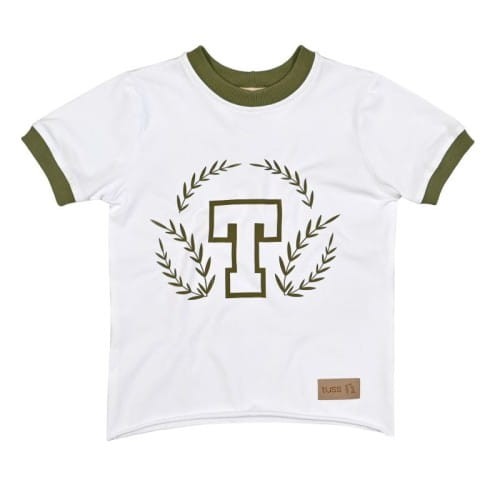 koszulka z oliwkowym kacentem.webp